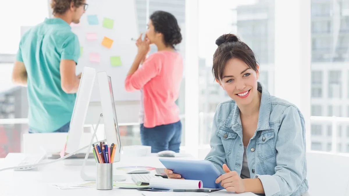 Long-tail keywords avansate: strategie completă pentru trafic calificat și conversii